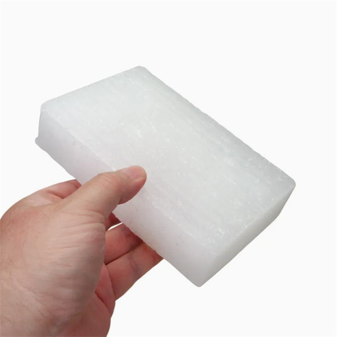 China Factory Direct Selling Low Price CAS 8002-74-2 Fully Refined Paraffin Wax